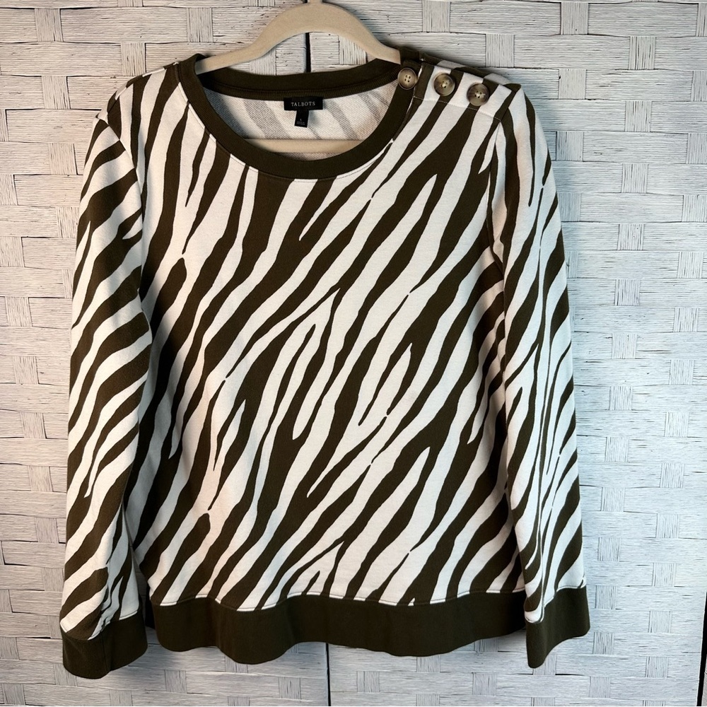 Talbots Womens Sweatshirt Zebra Print button shoulder animal print cozy - Picture 2 of 11